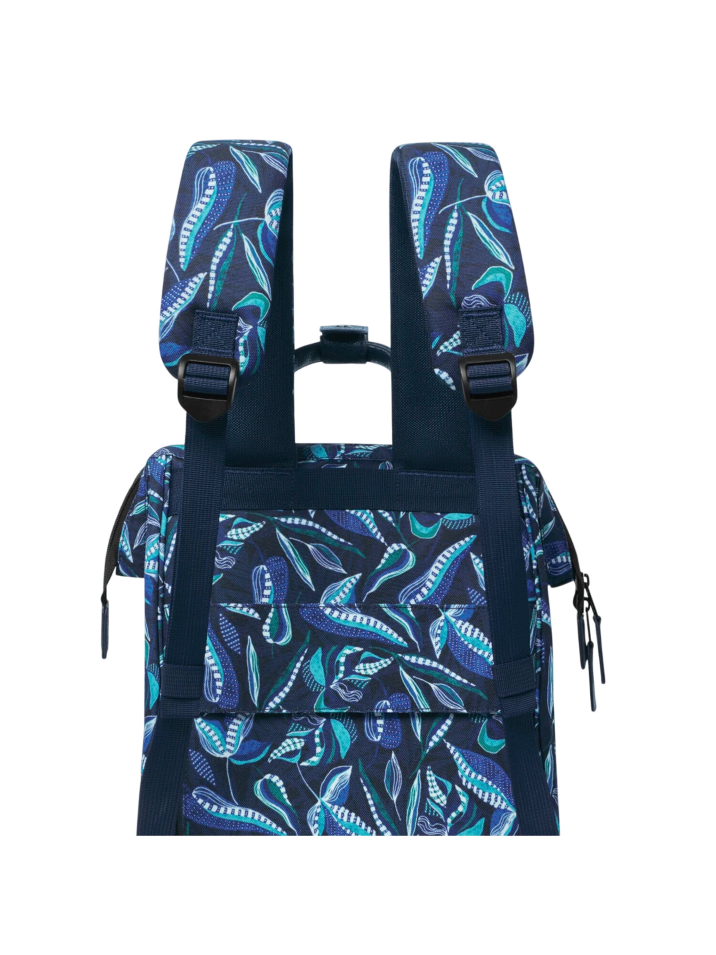 Cabaia Backpack 'Fontainebleau M' in Blue