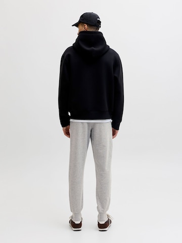 Tapered Pantaloni 'JPSTGordon' di JACK & JONES in grigio