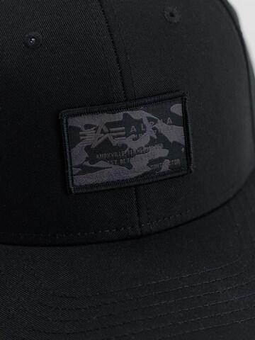 ALPHA INDUSTRIES Кепка в Черный