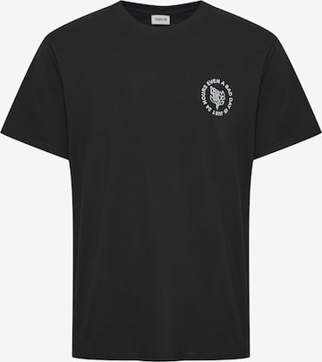 !Solid Shirt in Black: front