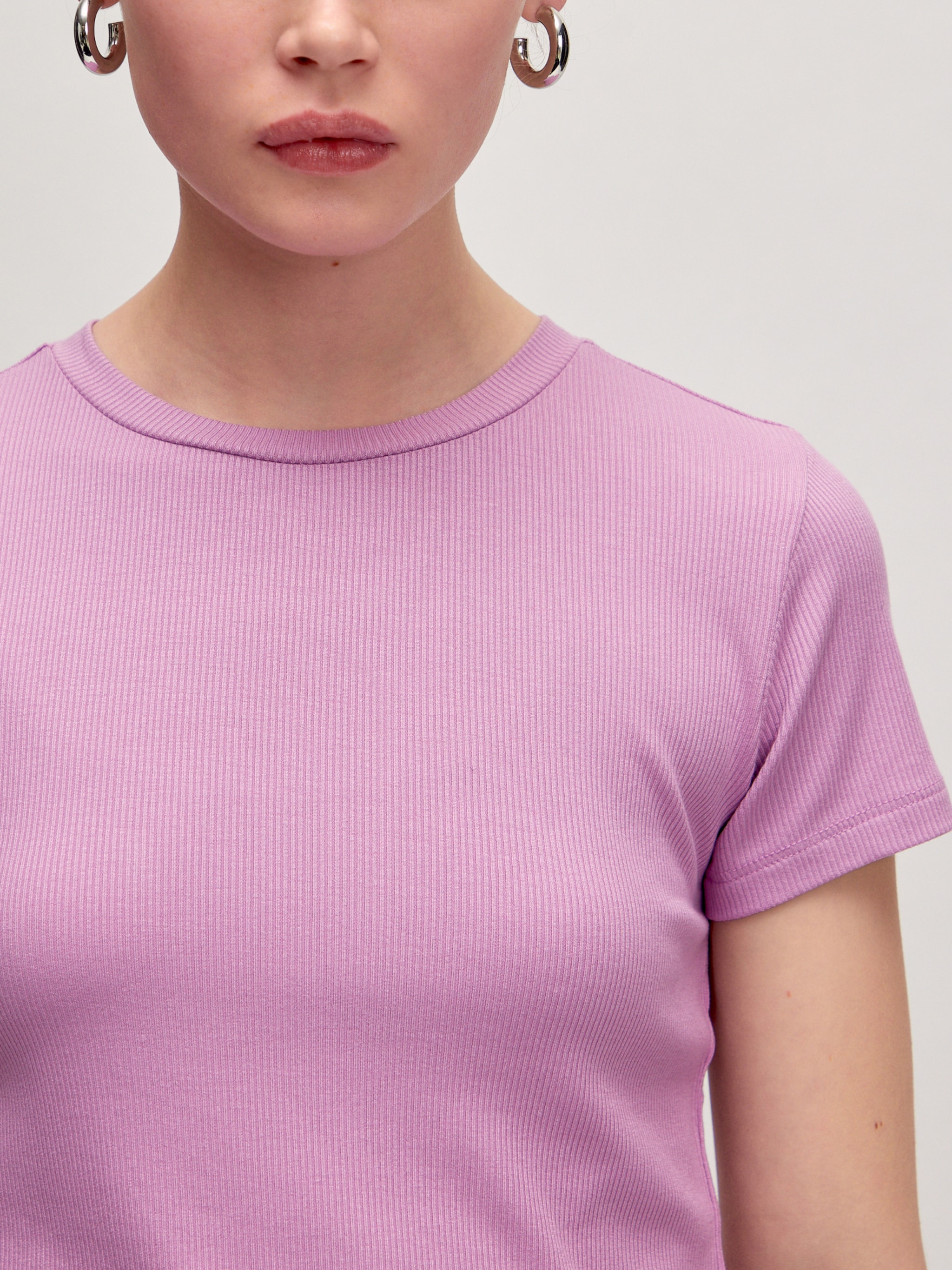 EDITED Produkter Shirts 'Naara' lilla