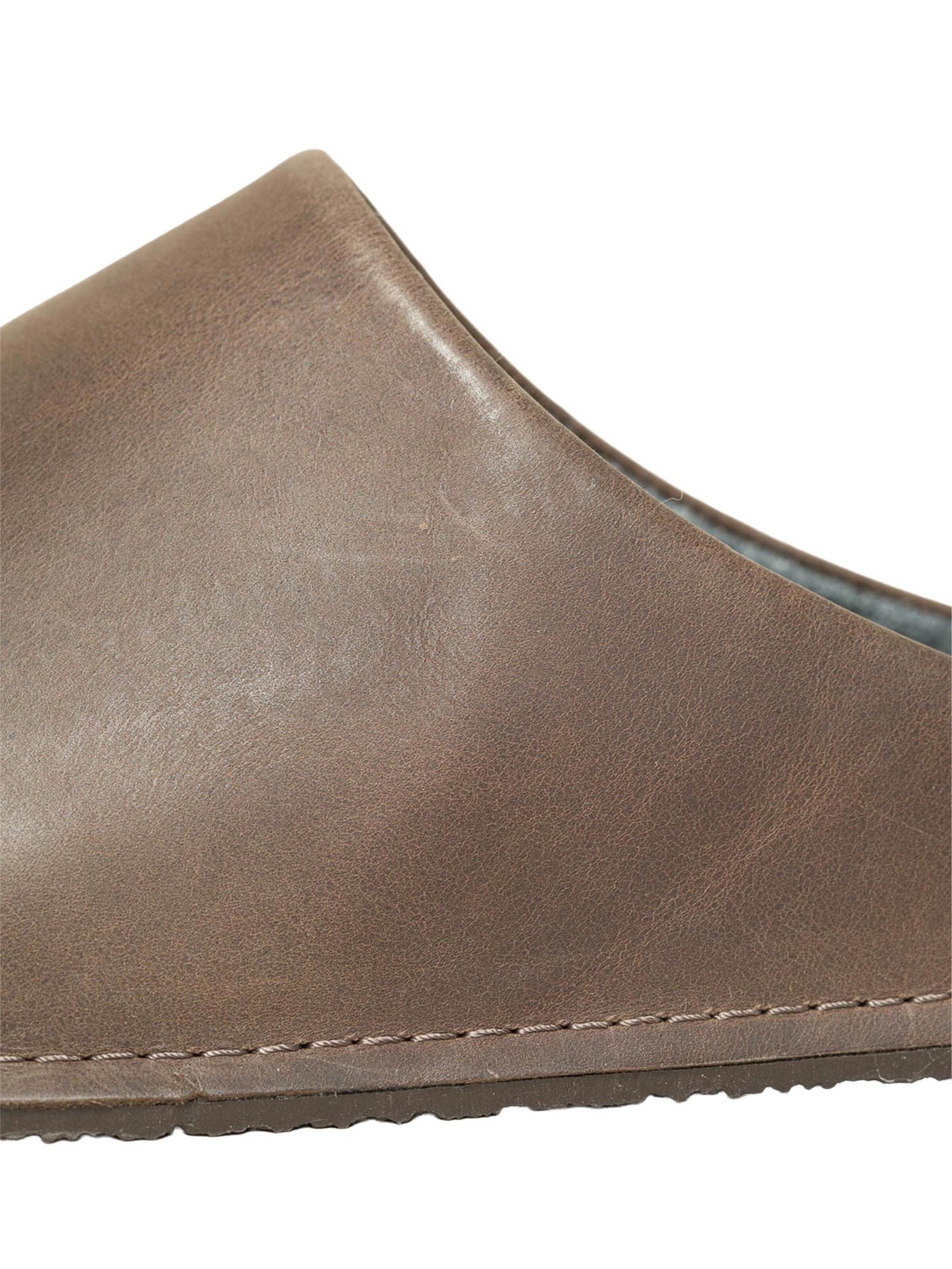 Gottstein Slippers 'Leather Loafer' in Brown