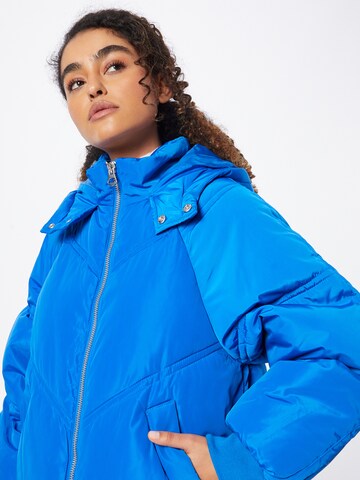 PIECES Winter coat 'Felicity' in Blue