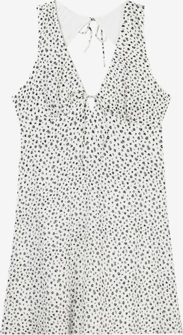 Bershka Mekko värissä valkoinen: etupuoli