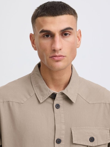 !Solid Comfort fit Button Up Shirt ' SDUgden ' in Brown
