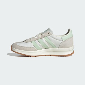 Sneaker bassa 'Run 70s 2.0' di ADIDAS SPORTSWEAR in bianco