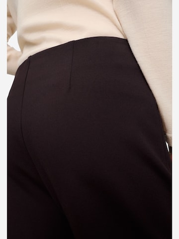 regular Pantaloni di Adolfo Dominguez in marrone
