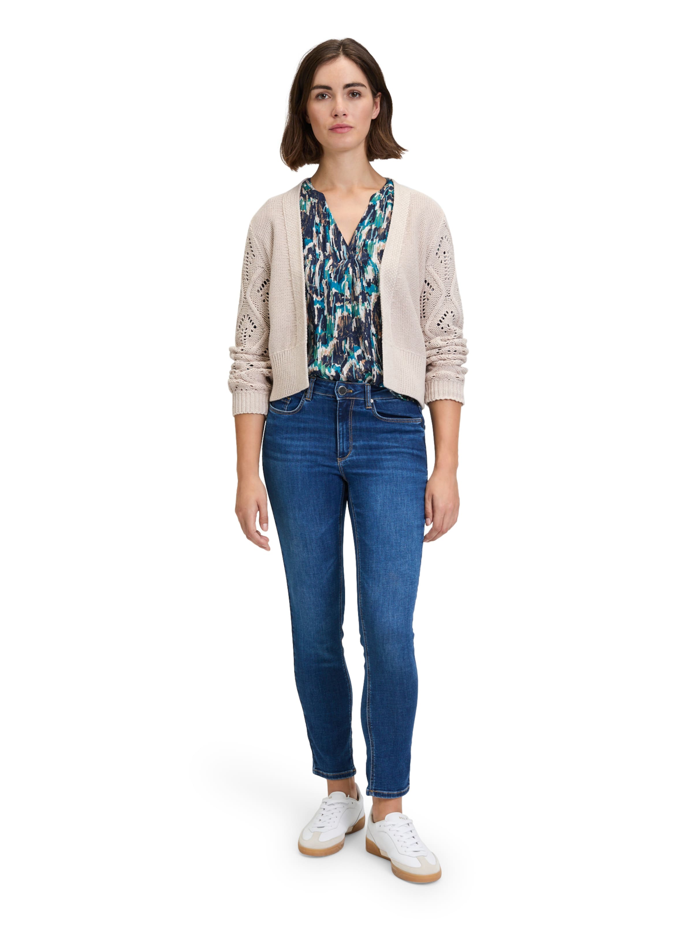 Giacchetta di Betty & Co in beige