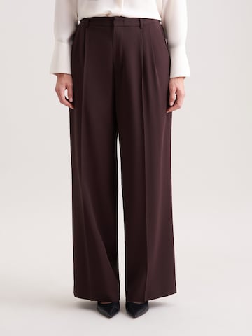 SEIDENSTICKER Wide leg Trousers with creases in Brown: front