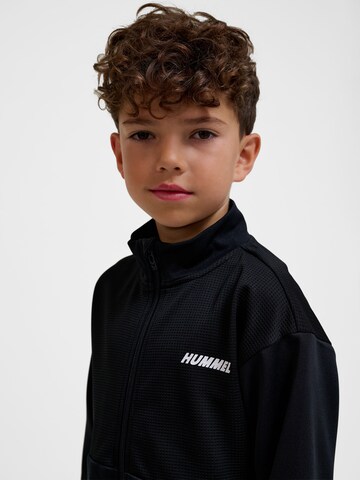Hummel Sweatjacke in Schwarz