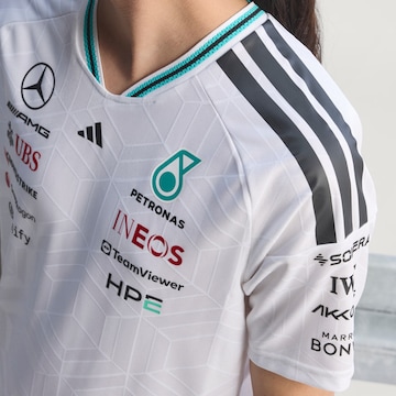 T-Shirt fonctionnel 'Mercedes - AMG Petronas Formula 1 Team Driver' ADIDAS PERFORMANCE en blanc