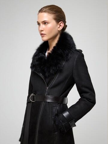 V S P Vinterfrakke 'Lyza' i sort