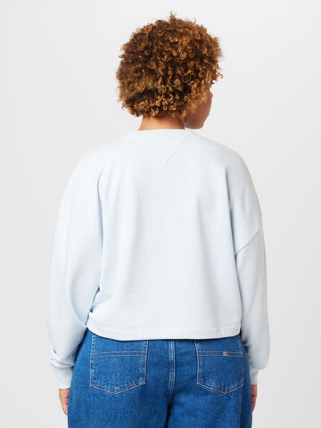 Tommy Jeans Curve Sweatshirt 'Essential' in Blau