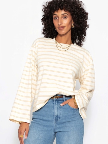 SASSYCLASSY Shirt in Beige