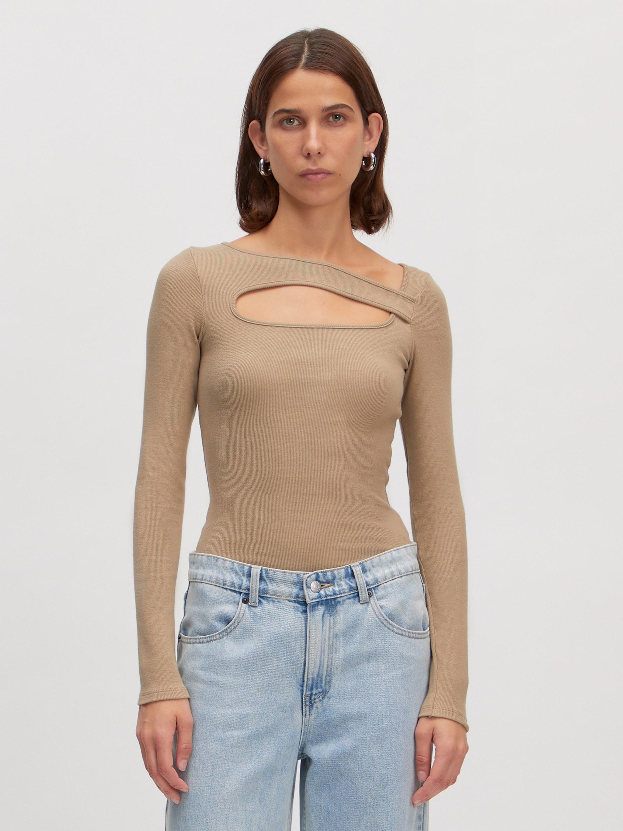 EDITED Producten Shirt 'Idalina' Taupe
