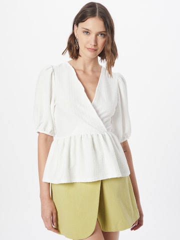 Chemisier Dorothy Perkins en blanc : devant