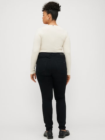 Tommy Hilfiger Curve Skinny Jeans 'HARLEM' in Black