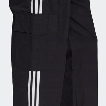 ADIDAS ORIGINALS Loosefit Cargobroek in Zwart