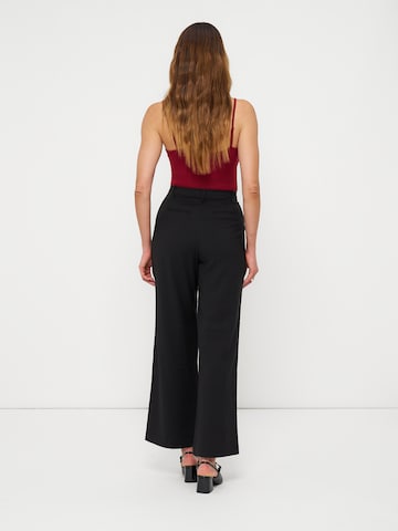 Anna Field - Pierna ancha Pantalón plisado en negro
