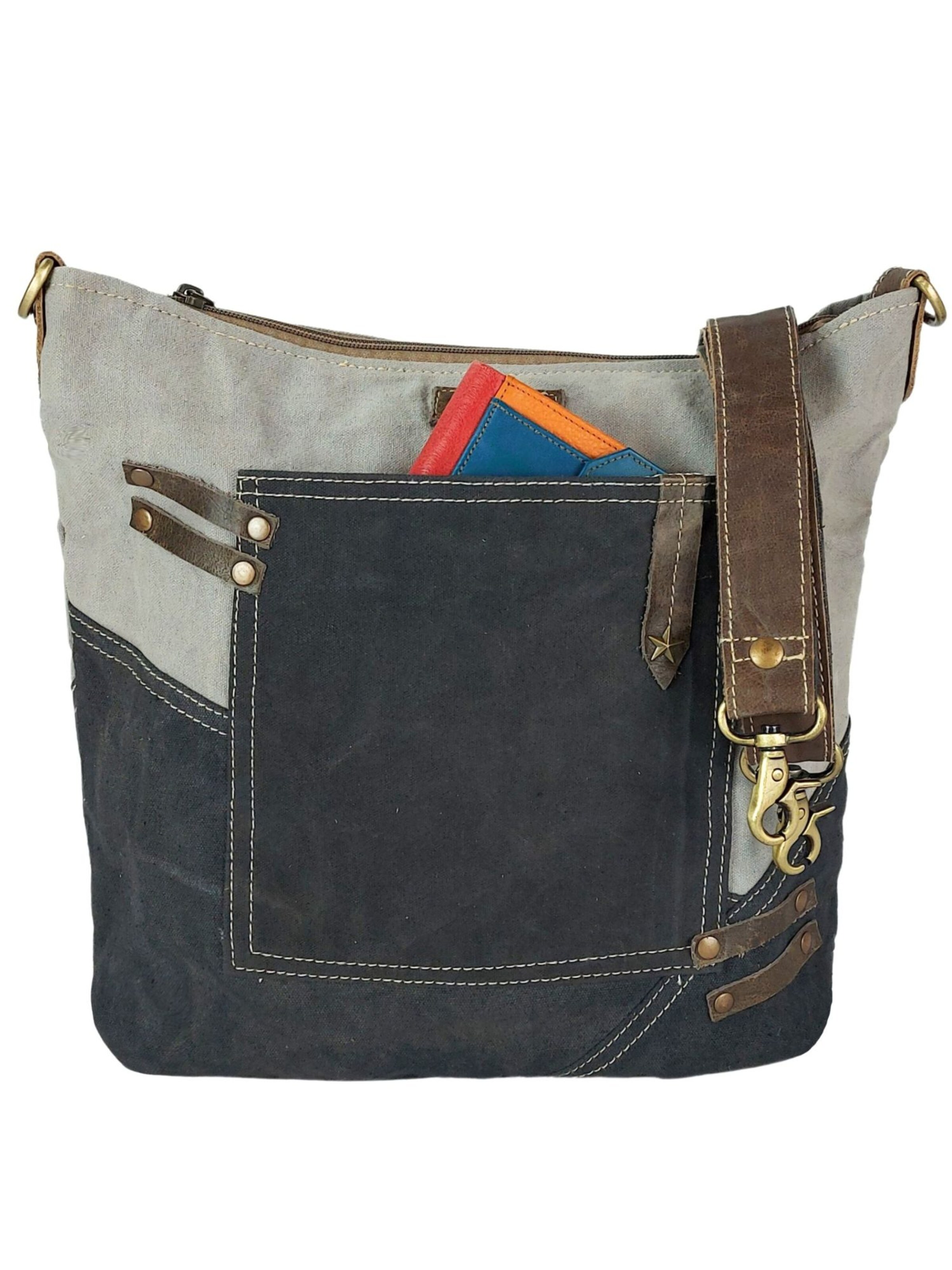 Sunsa Crossbody Bag 'Sunsa' in Black