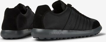 Baskets basses 'Pelotas' CAMPER en noir