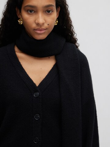 Pull-over 'Xena' EDITED en noir