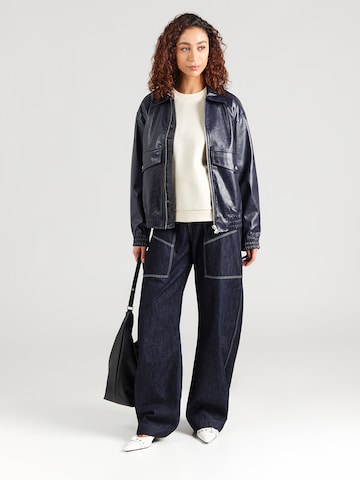 VERO MODA Sweatshirt 'VMKAROL' i beige