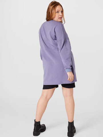 Robe 'Layla' ABOUT YOU Curvy en violet