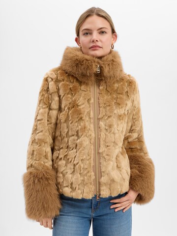 Marc Cain Between-Season Jacket in Brown: front