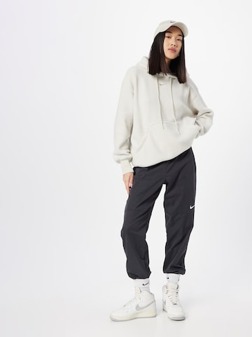 Nike Sportswear Sweatshirt in Beige