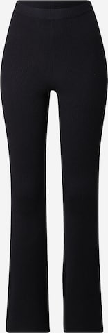 Urban Classics Flared Leggings in Schwarz: predná strana