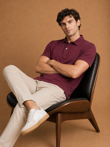 KING Essentials Shirt 'The James' in Red