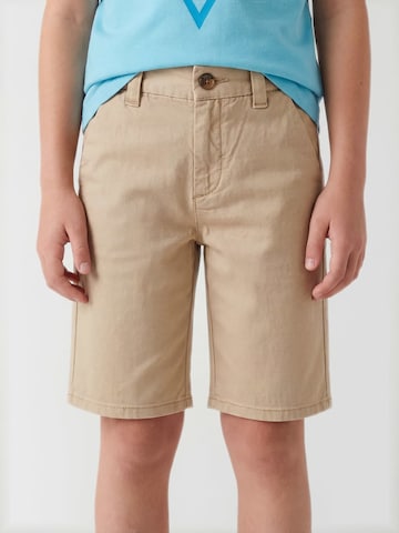 GUESS Loosefit Shorts in Beige: Vorderseite