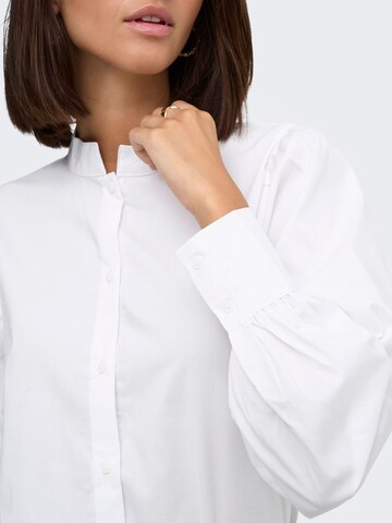 Chemisier 'JDYMio' JDY en blanc