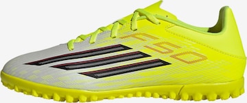 Chaussure de foot 'F50 Club' ADIDAS PERFORMANCE en jaune : devant