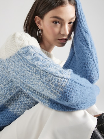 VERO MODA Sweater 'DAIQUIRI' in Blue