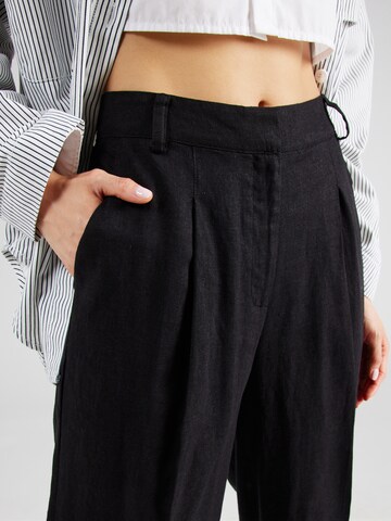 Loosefit Pantalon à plis 'Cristiana' mbym en noir