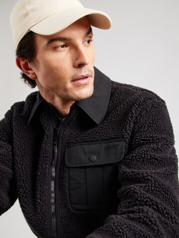 LEVI'S ® Демисезонная куртка 'Joonie Sherpa Jacket' в Черный