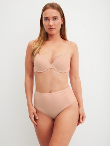 T-shirt Reggiseno 'Sleek Skin' di CALIDA in rosa