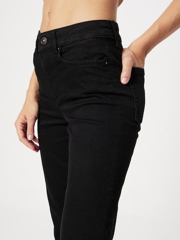 PIECES Regular Jeans 'Delly' in Black