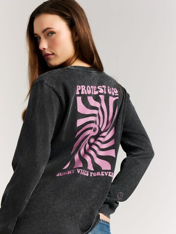 PROTEST Shirt 'PRTShara' in Schwarz