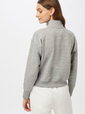 Superdry Sweatshirt in Grau