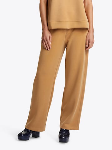 Rich & Royal Wide leg Trousers in Brown: front