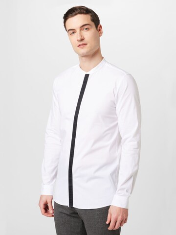 balta HUGO Priglundantis modelis Marškiniai 'Enrique': priekis