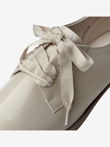 Chaussure à lacets TAMARIS en beige