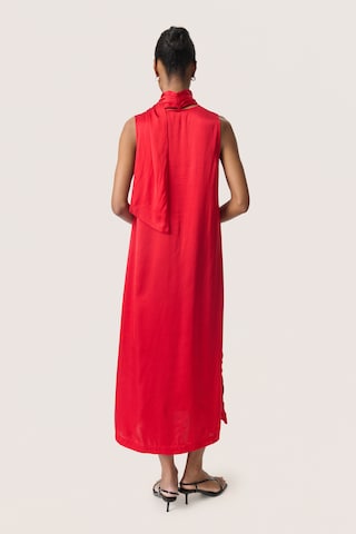 SOAKED IN LUXURY - Vestido 'SLAsja' em vermelho