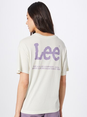 Tricou de la Lee pe alb