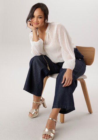 Aniston Blouse in White