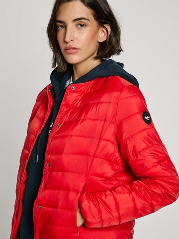 Pepe Jeans Tussenjas 'Jane' in Rood
