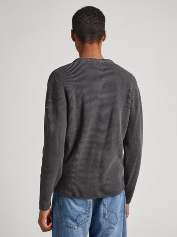 Pepe Jeans Sweater in Grey